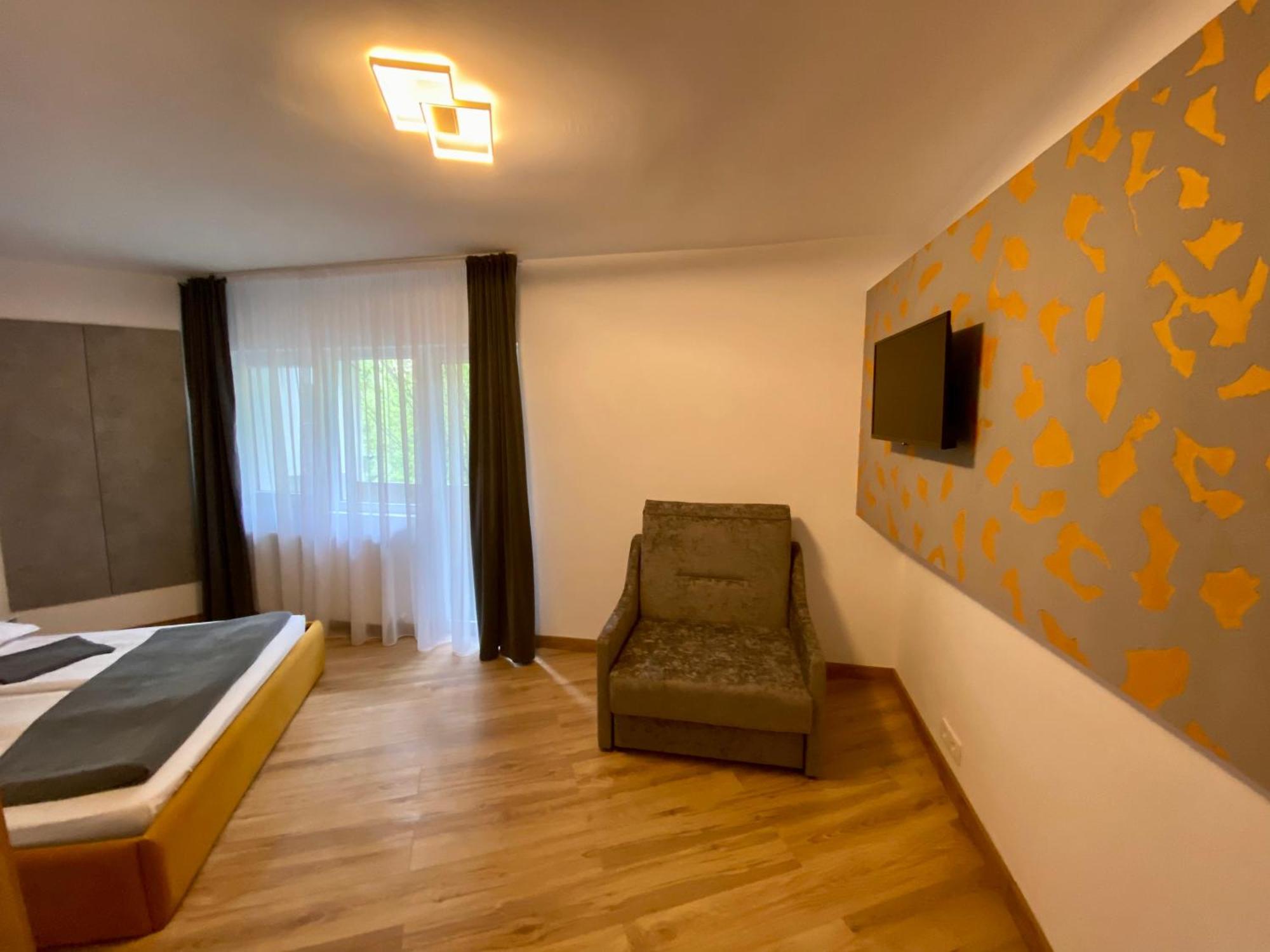 Apartament Pensiunea Liziera Busteni Exterior photo